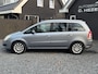 Opel Zafira 2.2 Cosmo Panoramadaken Navigatie Cruise Control Climate Control