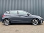 Hyundai i20 1.0 T-GDI 48V MHEV 100pk 7DCT Comfort LENTEDEALS I Dodehoek Detectie I Camera I Carplay I Parkeersensoren I