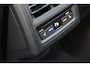 Volkswagen Golf 1.5 eTSI 3x R-Line | Panoramadak | Harman Kardon | IQ Light | Camera| Stuur verwarming | ACC | Apple carplay |