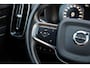 Volvo XC40 1.5 T4 Recharge Inscription | Plug-in Hybrid (PHEV) | Achteruitrijcamera | Panoramadak | Harman Kardon Audio | Elektrisch Verstelbare Voorstoelen | LED Koplampen Adaptief | Navigatie | Apple Carplay | Android Auto