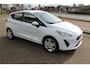 Ford Fiesta 1.1-71pk Trend 5drs. Erg nette Ford Fiesta voor nog jaren rijplezier ! Airco, parkeersensoren achter, navigatie, telefoonvoorb., DAB, inklapbare buitenspiegels etc.