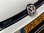 Volkswagen Golf 1.4 TSI PHEV GTE 204Pk Automaat (VIRTUAL COCKPIT, APPLE CARPLAY, GROOT NAVI, KEYLESS, CAMERA, STOELVERWARMING, SPORTSTOELEN, ADAPTIVE CRUISE, GETINT GLAS, NIEUWSTAAT)