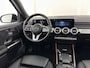 Mercedes-Benz GLB 200 Business Solution Luxury (INCL-BTW) *PANO | LEATHER | FULL-LED | AMBIENTLIGHT | HEATED-SPORTSEATS | WIDESCREEN-DIGICOCKPIT | DAB+ | NAVI-FULLMAP | CAMERA | PRIVACYGLASS | LANE-ASSIST | DYNAMIC-SELECT | 18'