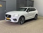 Volvo XC60 T8 Recharge R-Design | Panoramadak | 22 Inch | Trekhaak | 360° Camera | ACC | harman/kardon