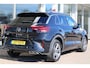 Volkswagen T-Roc 1.5 TSI 150pk DSG R-Line | Trekhaak | Camera | Adaptive Cruise | PDC | Apple Carplay | Stoelverwarming