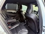 Volvo V90 2.0 T8 AWD R-Design luchtvering / B&W / Pano / HUD