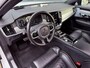 Volvo V90 2.0 T8 AWD R-Design luchtvering / B&W / Pano / HUD