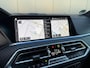 BMW X5 xDrive45e Black Vermilion B&W /3 x TV / pano