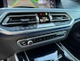 BMW X5 xDrive45e Black Vermilion B&W /3 x TV / pano
