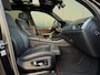 BMW X5 xDrive45e Black Vermilion B&W /3 x TV / pano