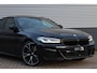BMW 5-Serie 545e M-Sport Individual | LED | Harman Kardon | Stoelventilatie | 360 Camera | ACC | Trekhaak | Sfeerverlichting |
