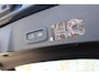 Volvo XC40 T4 Recharge R-Design | Verwarmbare voorstoelen en stuurwiel | Parkeercamera achter | Apple carplay/Android auto | Keyless | Parkeersensor voor + achter |