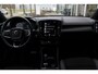 Volvo XC40 T4 Recharge R-Design | Verwarmbare voorstoelen en stuurwiel | Parkeercamera achter | Apple carplay/Android auto | Keyless | Parkeersensor voor + achter |