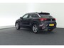Volkswagen T-Roc 1.5 TSI 150pk DSG R-Line Edition Trekhaak Camera Stoelverwarming Virtual Cockpit Navigatie