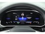 Volkswagen T-Roc 1.5 TSI 150pk DSG R-Line Edition Trekhaak Camera Stoelverwarming Virtual Cockpit Navigatie