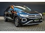 Volkswagen T-Roc 1.5 TSI Style Aut. | ACC | Panoramadak | CarPlay | PDC met camera | Stoelverw. | IQ Led |1e eig. |