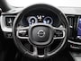 Volvo XC60 2.0 Recharge T6 AWD R-Design | PANO | 360° | HUD | H&K | ADAPTIVE | MEMORY | STOEL- EN STUURVERW.