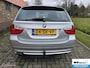 BMW 3-Serie Touring 320i High Executive lees tekst!!