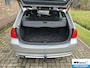 BMW 3-Serie Touring 320i High Executive lees tekst!!