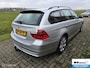 BMW 3-Serie Touring 320i High Executive lees tekst!!