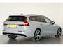Volvo V60 2.0 T8 Plug-in hybrid AWD Plus Dark / Opendak / LED / H&K / Pilot assist / Leder