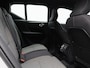 Volvo XC40 2.0 B4 Plus Dark / Trekhaak / Stoel+stuur+voorruitverwarming / Harman Kardon / Elektr. bed. stoelen