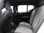 Volvo XC40 2.0 B4 Plus Dark / Trekhaak / Stoel+stuur+voorruitverwarming / Harman Kardon / Elektr. bed. stoelen