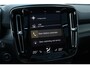 Volvo XC40 T4 Recharge R-Design | Panoramadak | Verwarmbare voorstoelen en stuurwiel | 360 graden camera | Premium audio by Harman Kardon | Adaptieve cruise control