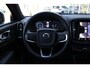 Volvo XC40 T4 Recharge R-Design | Panoramadak | Verwarmbare voorstoelen en stuurwiel | 360 graden camera | Premium audio by Harman Kardon | Adaptieve cruise control