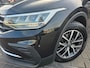 Volkswagen Tiguan 1.5 TSI Life Business | Met o.a. AppleCarPlay/AndroidAuto, achteruitrijcamera, navigatie en stoelverwarming!