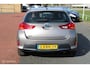 Toyota Auris 1.8 Hybrid Executive, Stoelverwarming, Pdc voor + achter + camera, Cruise, Clima, Navigatie, Dealer onderhouden !