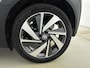 Toyota Aygo X 1.0 VVT-i MT Envy Canvas Dak | BTW voertuig | Parkeersensoren voor+achter | Groot Multimedia scherm | Climate Control | Draadloze telefoonlader |