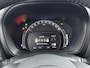 Toyota Aygo X 1.0 VVT-i MT Envy Canvas Dak | BTW voertuig | Parkeersensoren voor+achter | Groot Multimedia scherm | Climate Control | Draadloze telefoonlader |