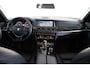 BMW 5-Serie Touring 520i Luxury Edition / Panorama / Leder / LED / Memory