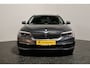 BMW 5-Serie Touring 520i / LED / Leder / CarPlay / Trekhaak / Cam