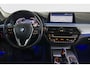 BMW 5-Serie Touring 520i / LED / Leder / CarPlay / Trekhaak / Cam