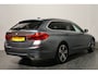 BMW 5-Serie Touring 520i / LED / Leder / CarPlay / Trekhaak / Cam