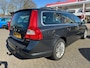 Volvo V70 2.4D Limited Edition Apk 15/4/27,Dealer ondh,Airco,Cruise,Navi,Trekhaak