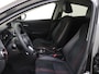 Mazda 2 1.5 e-SkyActiv-G 90 Homura Aka | airco automatisch | Apple Carplay/Android | cruise control | dodehoek detectie | lederen interieurdelen | LED koplampen | lederen/stof bekleding | lichtmetalen velgen 16" | rijstrooksensor met correctie | voorstoelen verwarmd |
