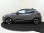 Mazda 2 1.5 e-SkyActiv-G 90 Homura Aka | airco automatisch | Apple Carplay/Android | cruise control | dodehoek detectie | lederen interieurdelen | LED koplampen | lederen/stof bekleding | lichtmetalen velgen 16" | rijstrooksensor met correctie | voorstoelen verwarmd |