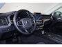 Volvo XC60 T6 Recharge AWD Core - IntelliSafe Assist & Surround - Parkeercamera achter - Verwarmde voorstoelen, stuur & achterbank - Parkeersensoren voor & achter - Draadloze tel. lader - Extra getint glas - 18' LMV