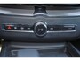 Volvo XC60 T6 Recharge AWD Core - IntelliSafe Assist & Surround - Parkeercamera achter - Verwarmde voorstoelen, stuur & achterbank - Parkeersensoren voor & achter - Draadloze tel. lader - Extra getint glas - 18' LMV
