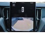 Volvo XC60 T6 Recharge AWD Core - IntelliSafe Assist & Surround - Parkeercamera achter - Verwarmde voorstoelen, stuur & achterbank - Parkeersensoren voor & achter - Draadloze tel. lader - Extra getint glas - 18' LMV