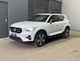 Volvo XC40 T4 Plug-in hybrid Ultimate Dark | Panoramadak | ACC | harman/kardon | BLIS | Stoel+Stuurverwarming | Camera