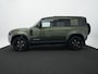 Land Rover Defender 110 2.0 P300e 110 Forest Edition | Cold Climate Pack | Meridian Sound System | 22" Wielen | Classic Spatlappen v/a | Treeplanken | Panoramadak |