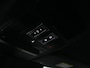 Land Rover Defender 110 2.0 P300e 110 Forest Edition | Cold Climate Pack | Meridian Sound System | 22" Wielen | Classic Spatlappen v/a | Treeplanken | Trekhaak | Panoramadak |