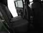 Land Rover Defender 110 2.0 P300e 110 Forest Edition | Cold Climate Pack | Meridian Sound System | 22" Wielen | Classic Spatlappen v/a | Treeplanken | Trekhaak | Panoramadak |