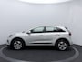Kia Niro EV e-Niro DynamicLine 64 kWh SOH 96,3% | Adaptive Cruise | Stoel/Stuurwielverwarming | Camera