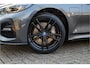 BMW 3-Serie 330e G21 Touring xDrive High Executive M Sport / Vol / Head-Up / 360 / Trekhaak