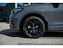 Volkswagen Tiguan 1.5 eHybrid R-Line | Panoramadak | Trekhaak | Comfort Pakket | Apple Carplay/Android Auto | LED koplampen adaptief |